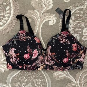 BNWT Torrid 360 Back Smoothing Bra